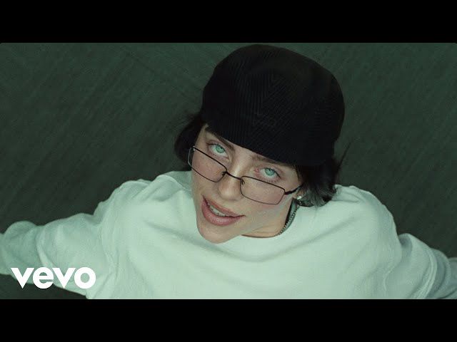 Download Lagu MP3 BIRDS OF A FEATHER Billie Eilish: Makna Lirik Cinta Obsesif.